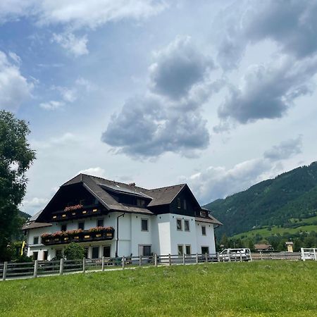 Landhaus Lungau ซังคท์มิคาอิลอิมลุงเกา ภายนอก รูปภาพ