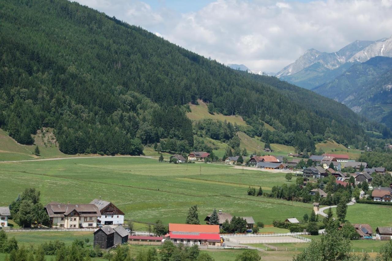 Landhaus Lungau ซังคท์มิคาอิลอิมลุงเกา ภายนอก รูปภาพ