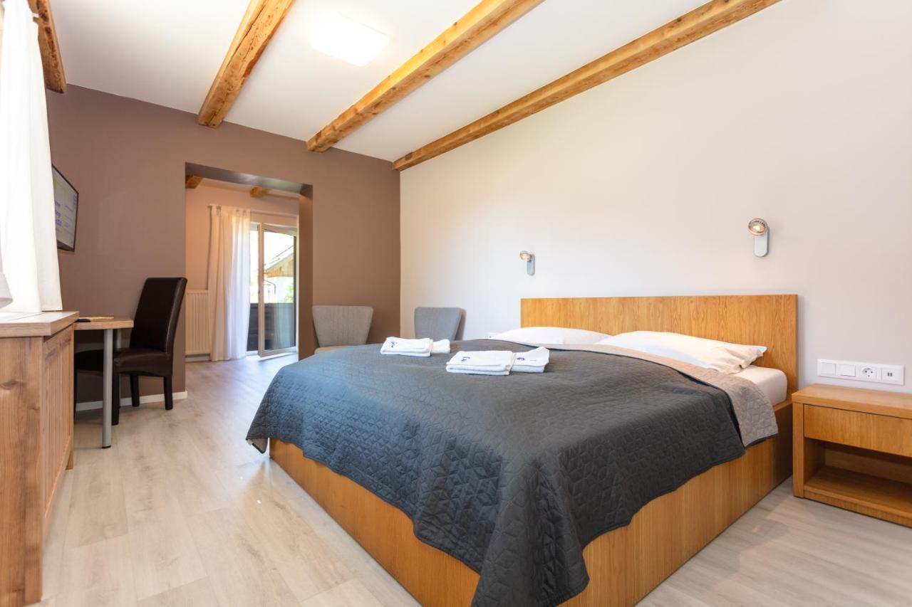 Landhaus Lungau ซังคท์มิคาอิลอิมลุงเกา ภายนอก รูปภาพ